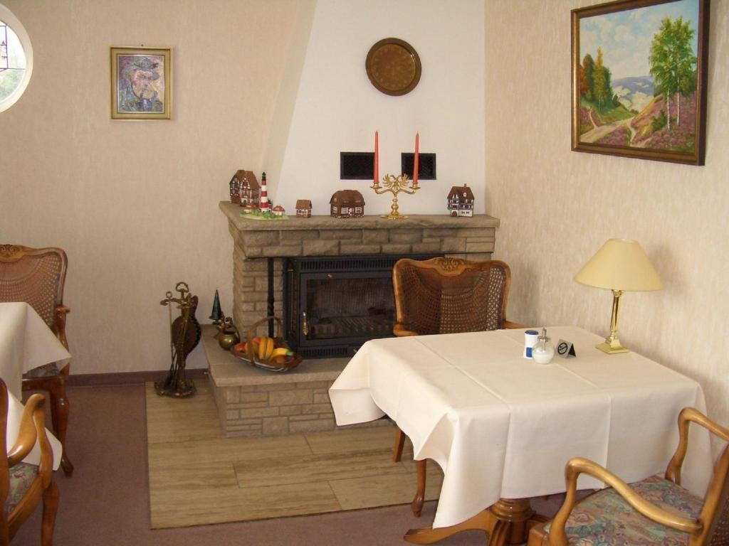 Hotel Ohrberg Hamelin Ngoại thất bức ảnh